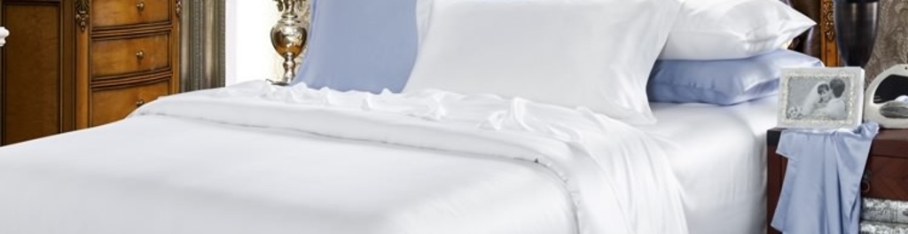 22 momme seamless silk bedding set white 1